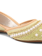 Traditional Handcrafted Punjabi juttis
