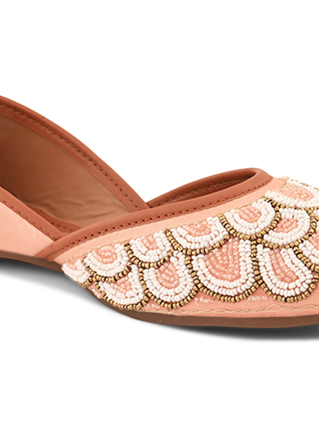 Ethnic Pearl & Bead Handcrafted Punjabi Juttis