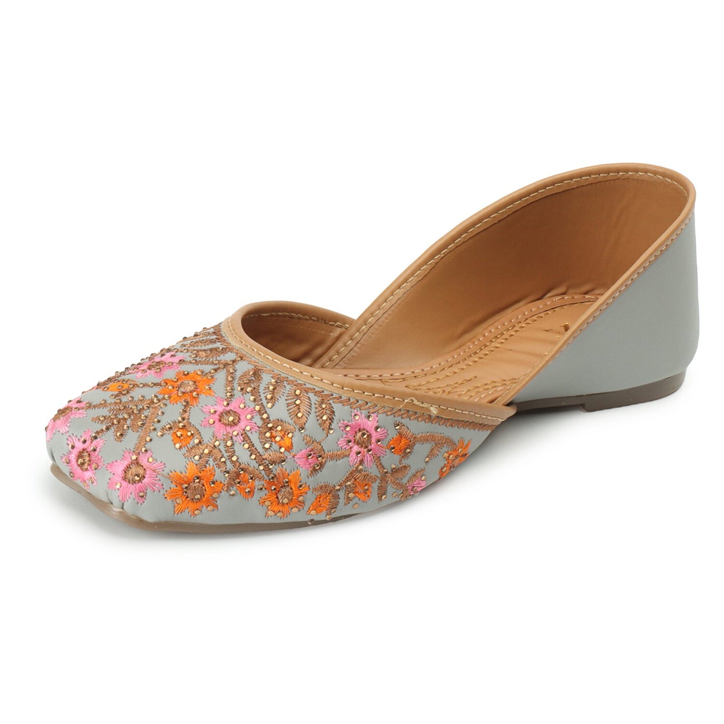 Flowery Design Vibrant & Attractive Punjabi Traditional Juttis