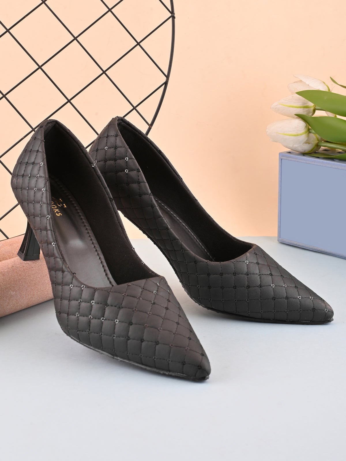 Quilted Pointed Toe Cushioned Slip-On Pumps