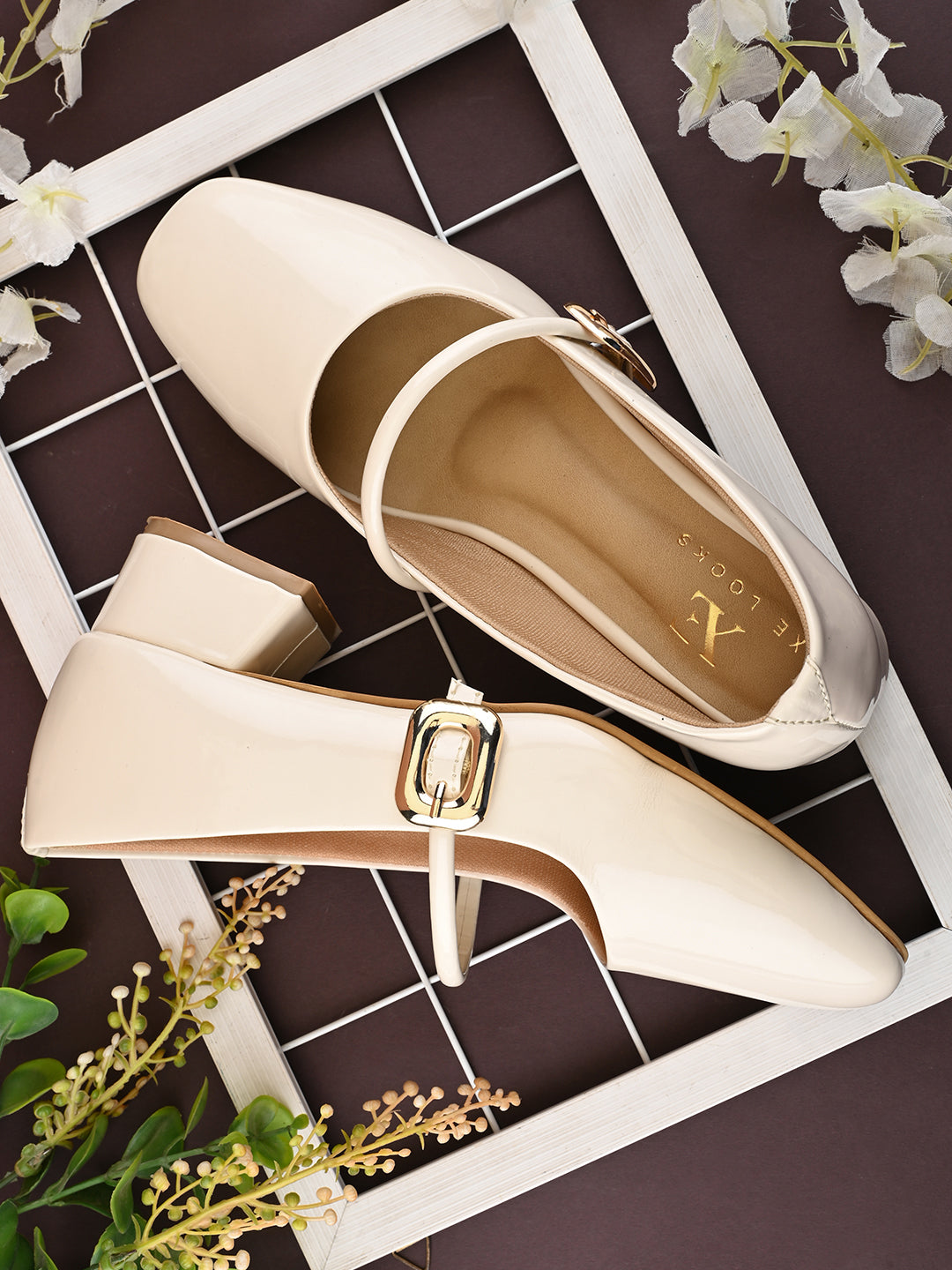 Glossy Strap Detail Cushioned Block Heel Mary Jane Pumps