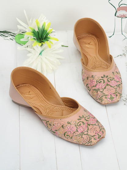 Ethnic Design Comfortable & Fancy Embroidered Punjabi Juttis