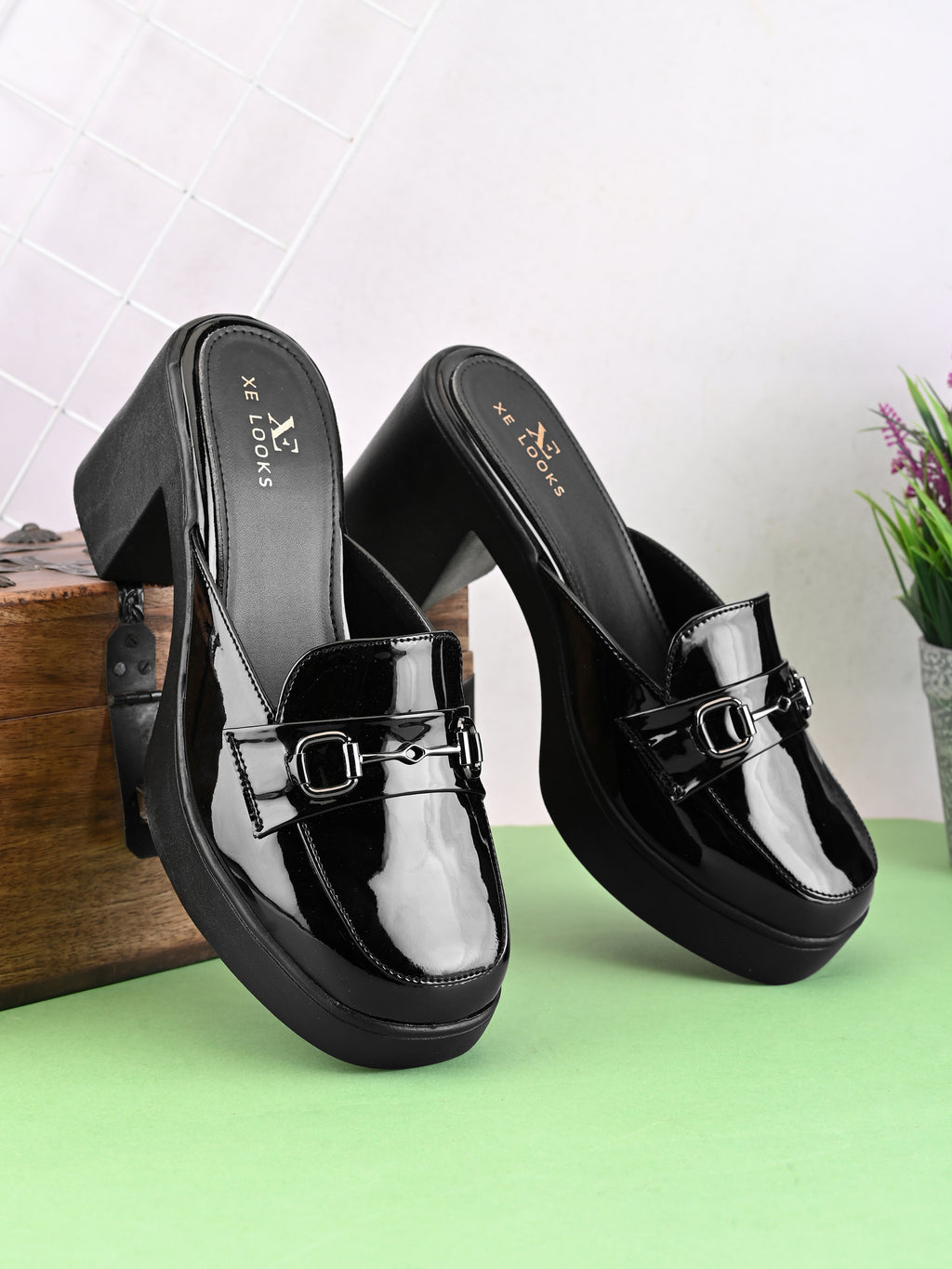 Elegant Patent Mule Loafers with Metal Chain Detail