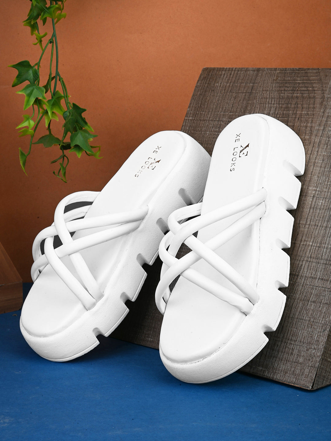 Elegant & Modern Comfortable Cushion Platform Slippers