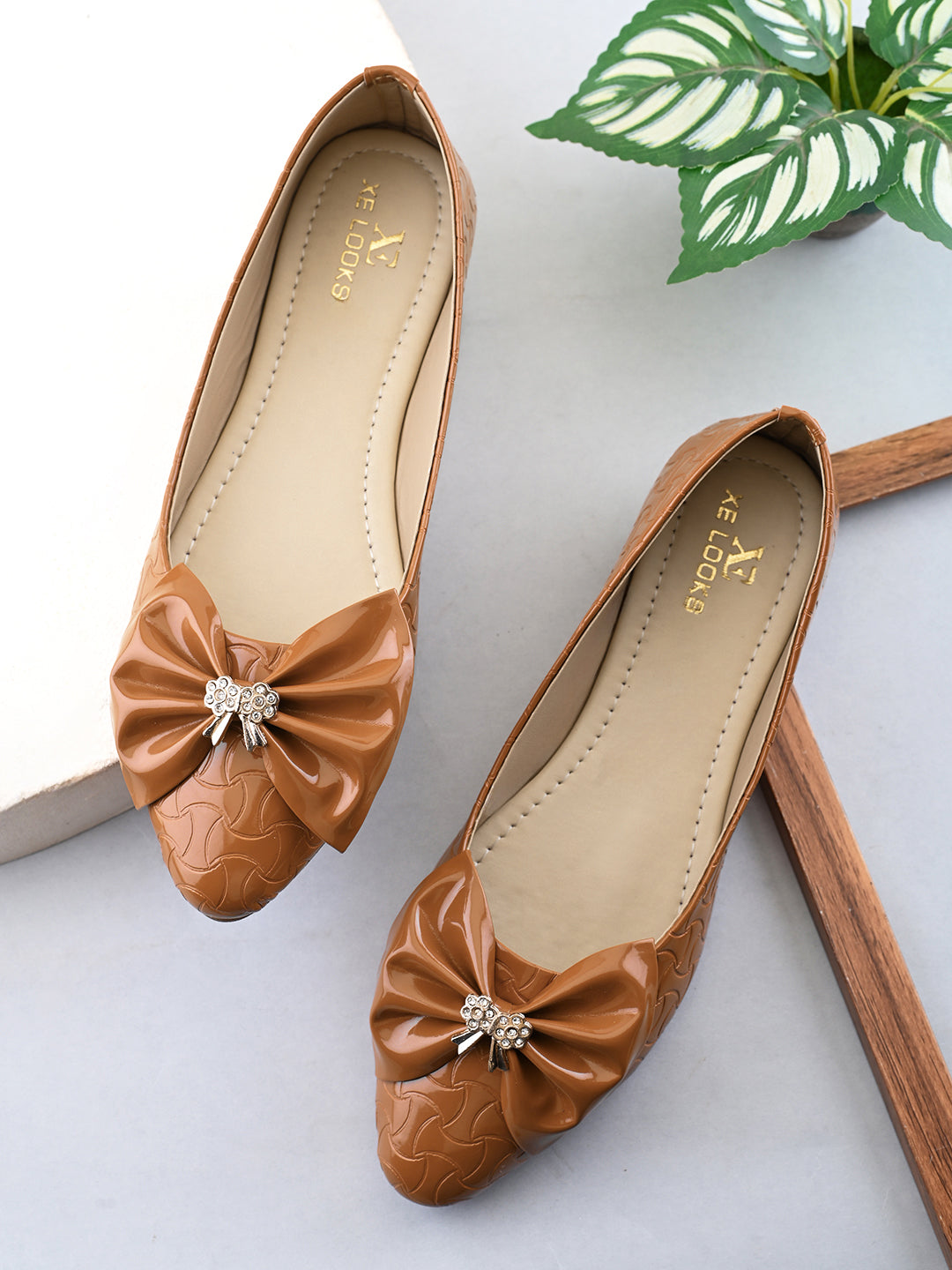 Glossy Bow Detail Ballerinas