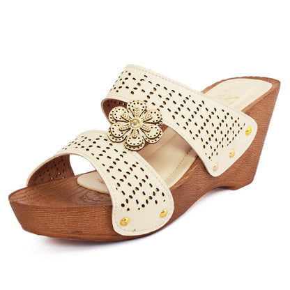 Chic & Glamorous Wedge Heel Slippers With Flower Design