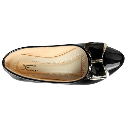 Classic & Timeless Patent Leather Flat Ballerinas With Buckle Design