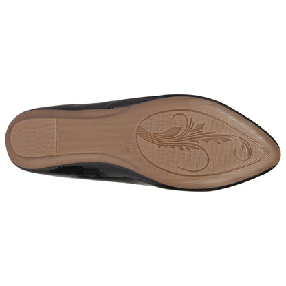 Classic & Timeless Patent Leather Flat Ballerinas With Buckle Design