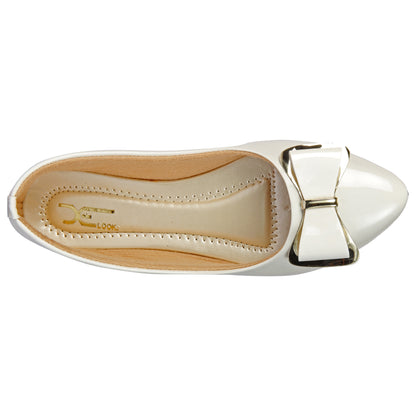 Classic & Timeless Patent Leather Flat Ballerinas With Buckle Design