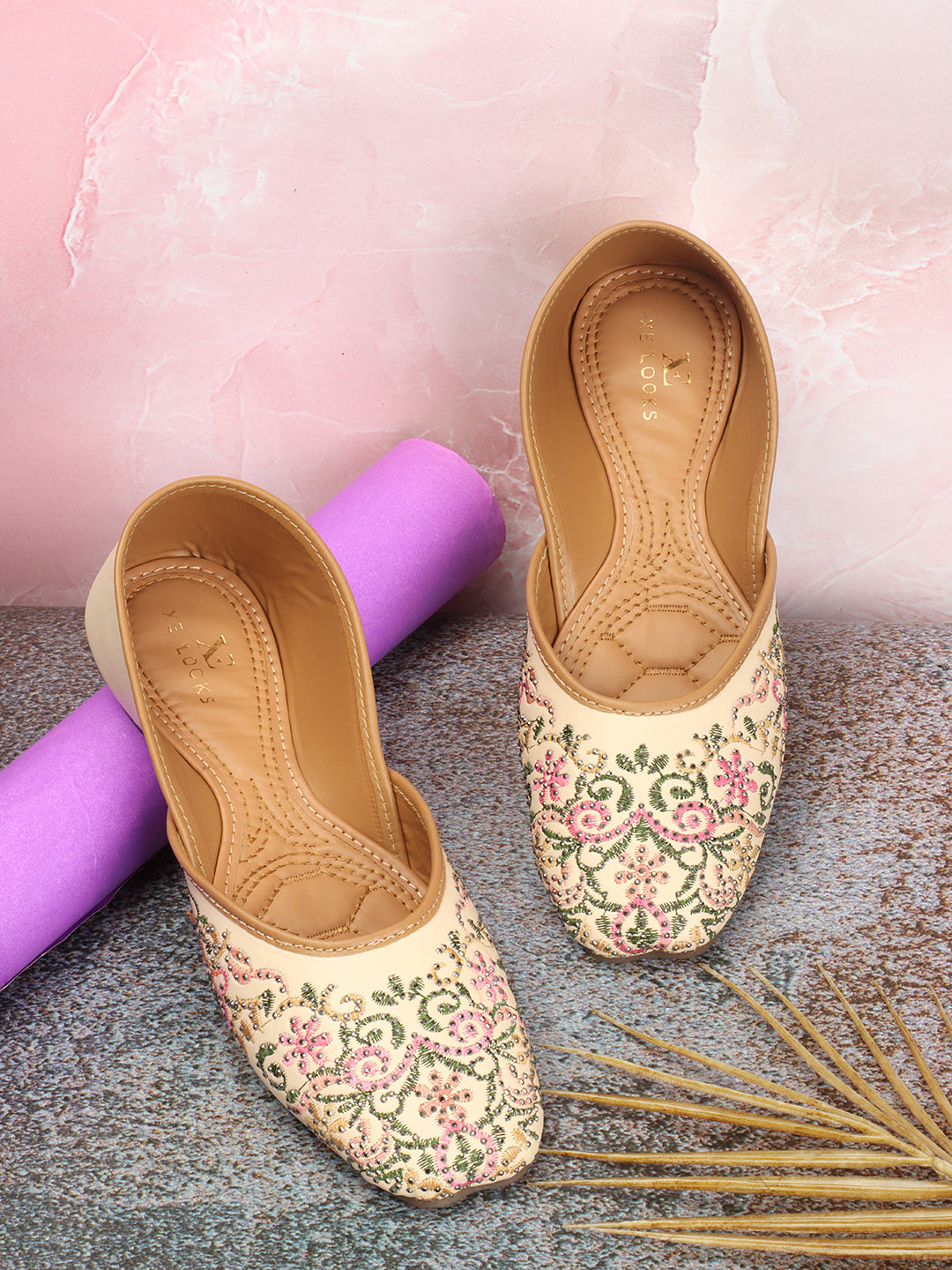 Ethnic Design Comfortable & Fancy Embroidered Punjabi Juttis