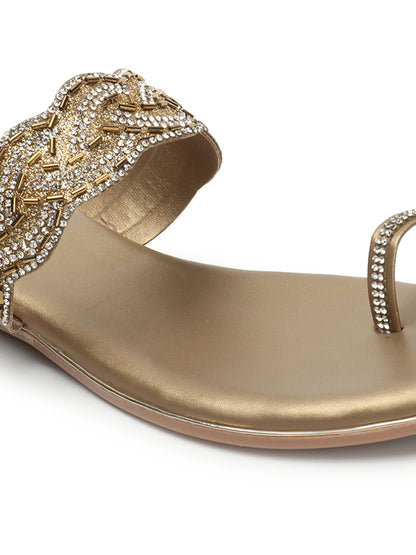 Attractive & Chic Ethnic Toe Ring Design Flat Slippers