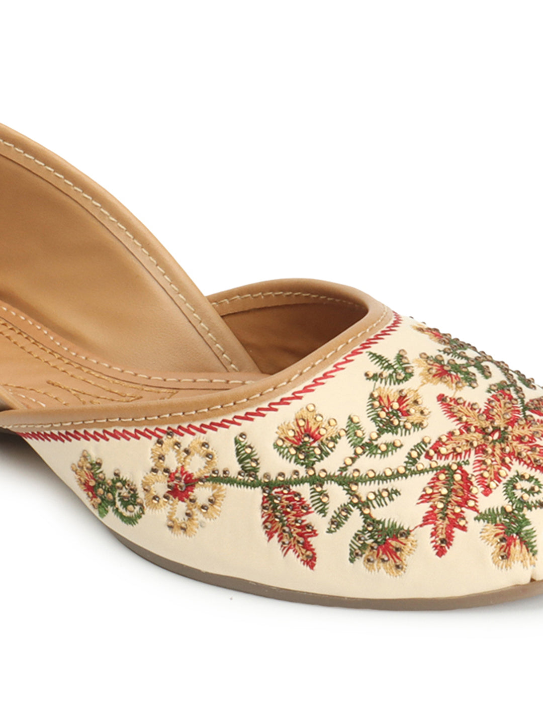 Elegant Design Comfortable & Fancy Ethnic Punjabi Juttis