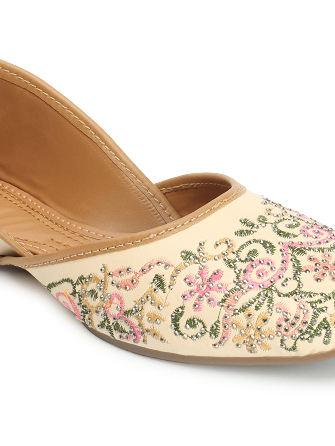 Ethnic Design Comfortable & Fancy Embroidered Punjabi Juttis