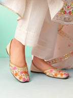 Elegant Threadwork Designer Juttis