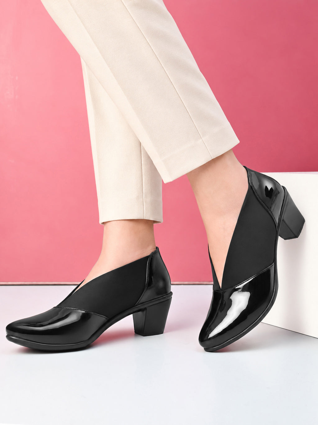 Elasticated Panel Glossy Finish Slip-On Pumps