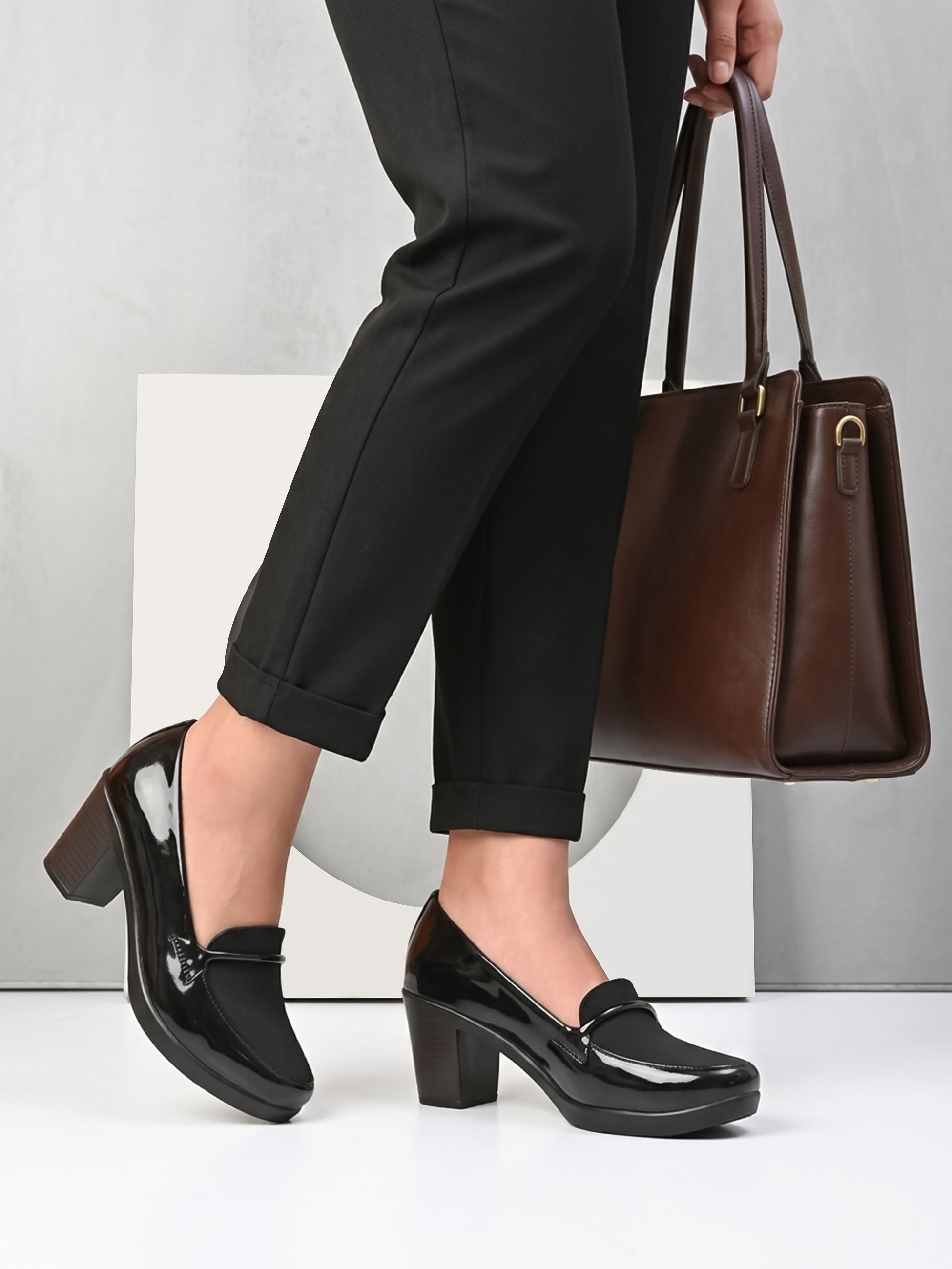 ELEGANT POINTED TOE CUSHIONED BLOCK HEEL PUMPS