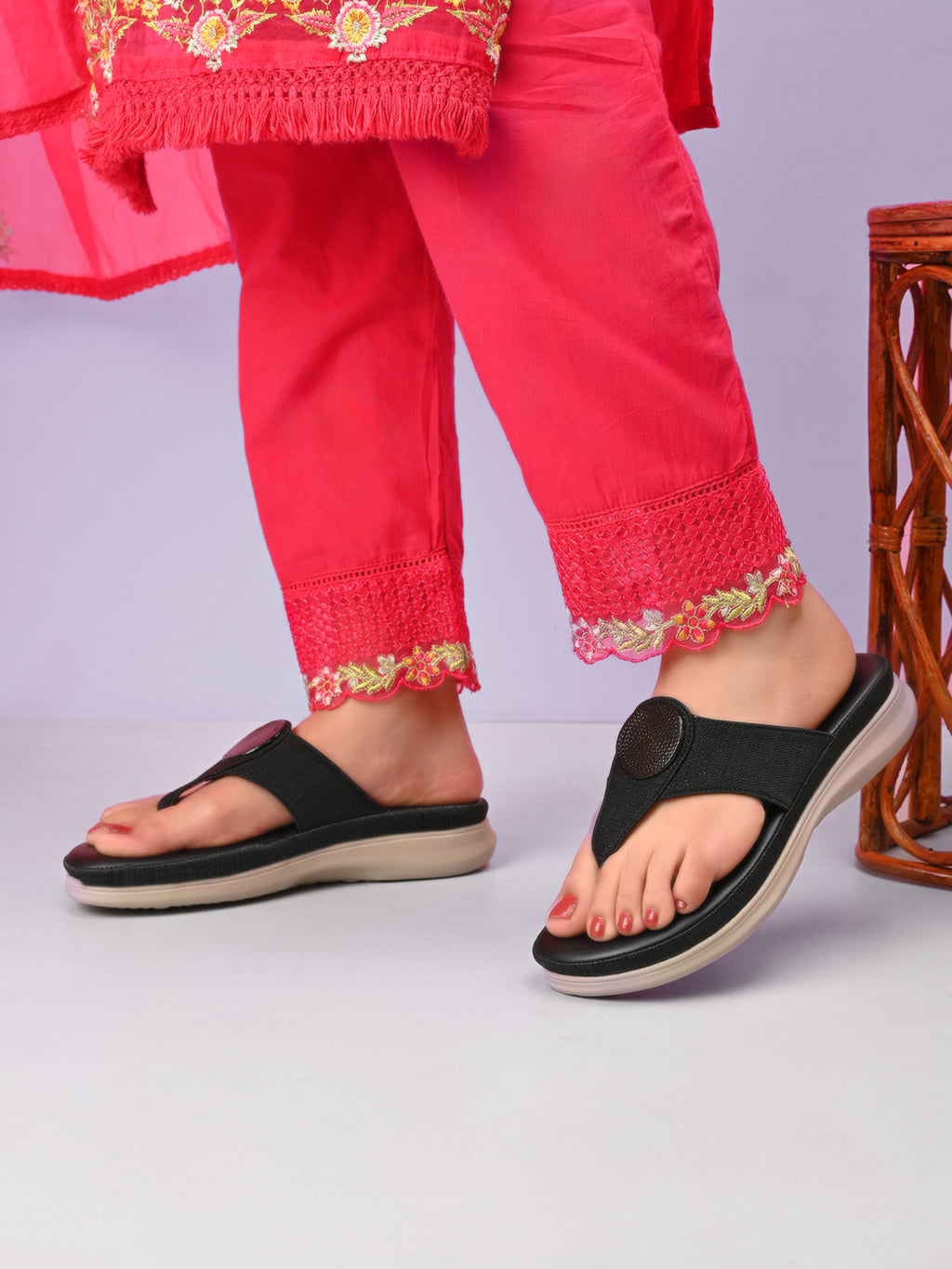 Embellishment Buckle Detail Comfort Toe-Ring Slippers