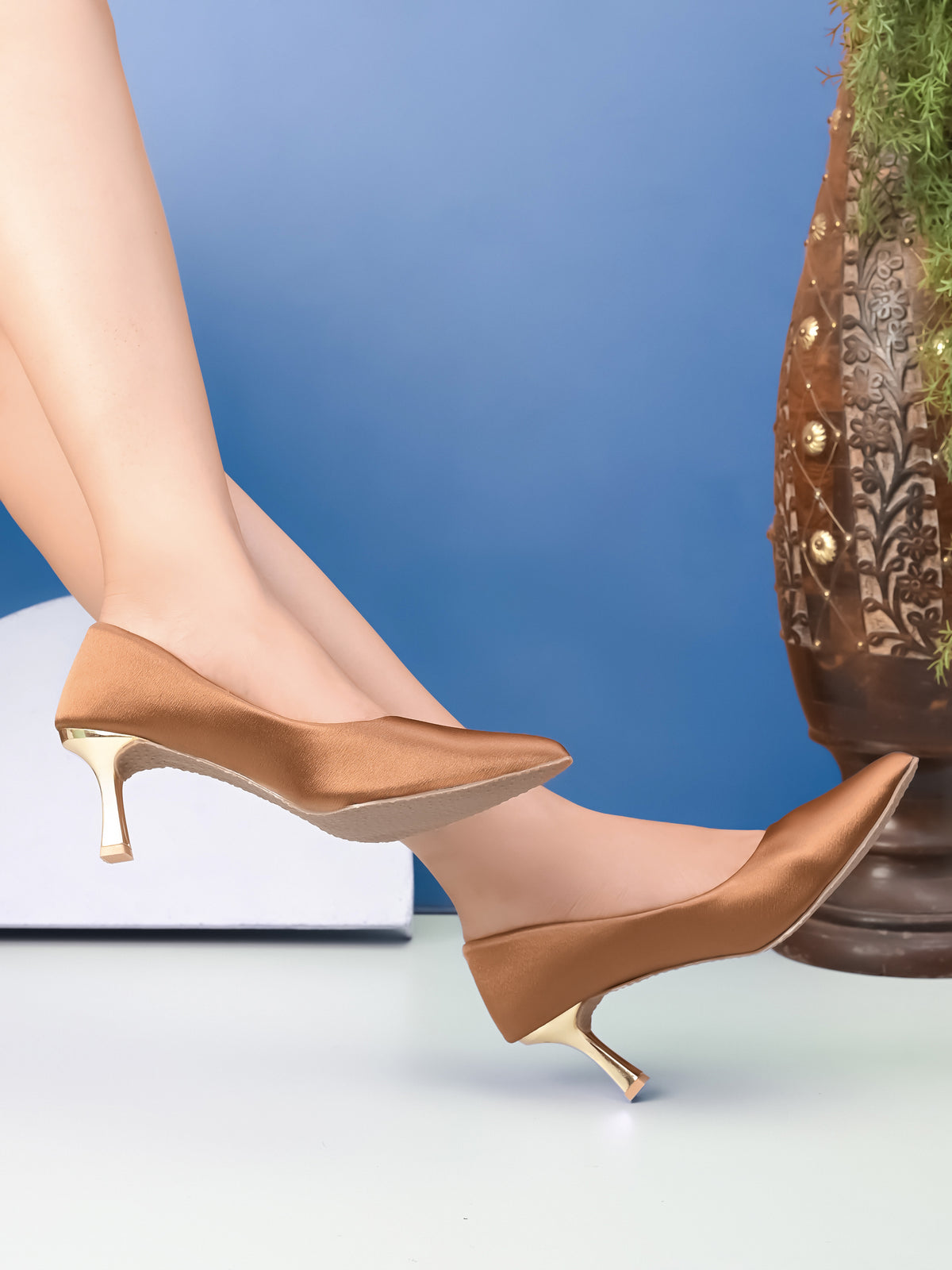 Textured Pointed Toe Sculpted Heel Slip-On Pumps