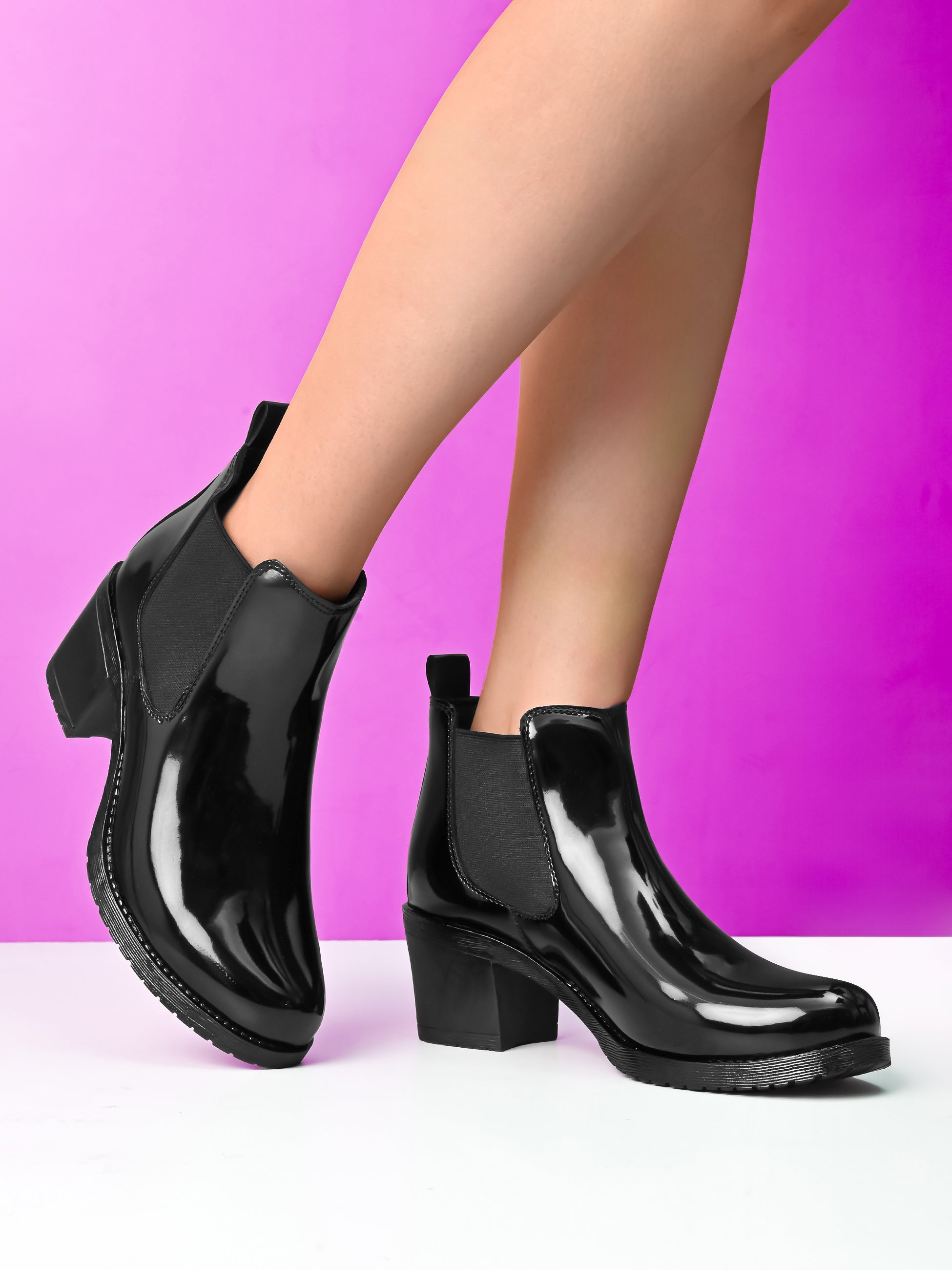 Glossy Elastic Panel Block Heel Chelsea Boots