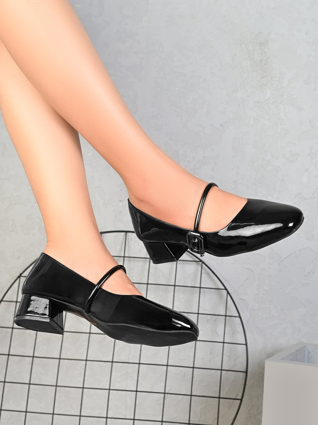 Glossy Strap Detail Cushioned Block Heel Mary Jane Pumps