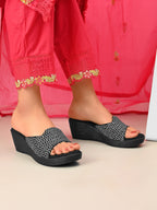 Soft & Stylish Slip-On Mule Sandals Comfort Sandals