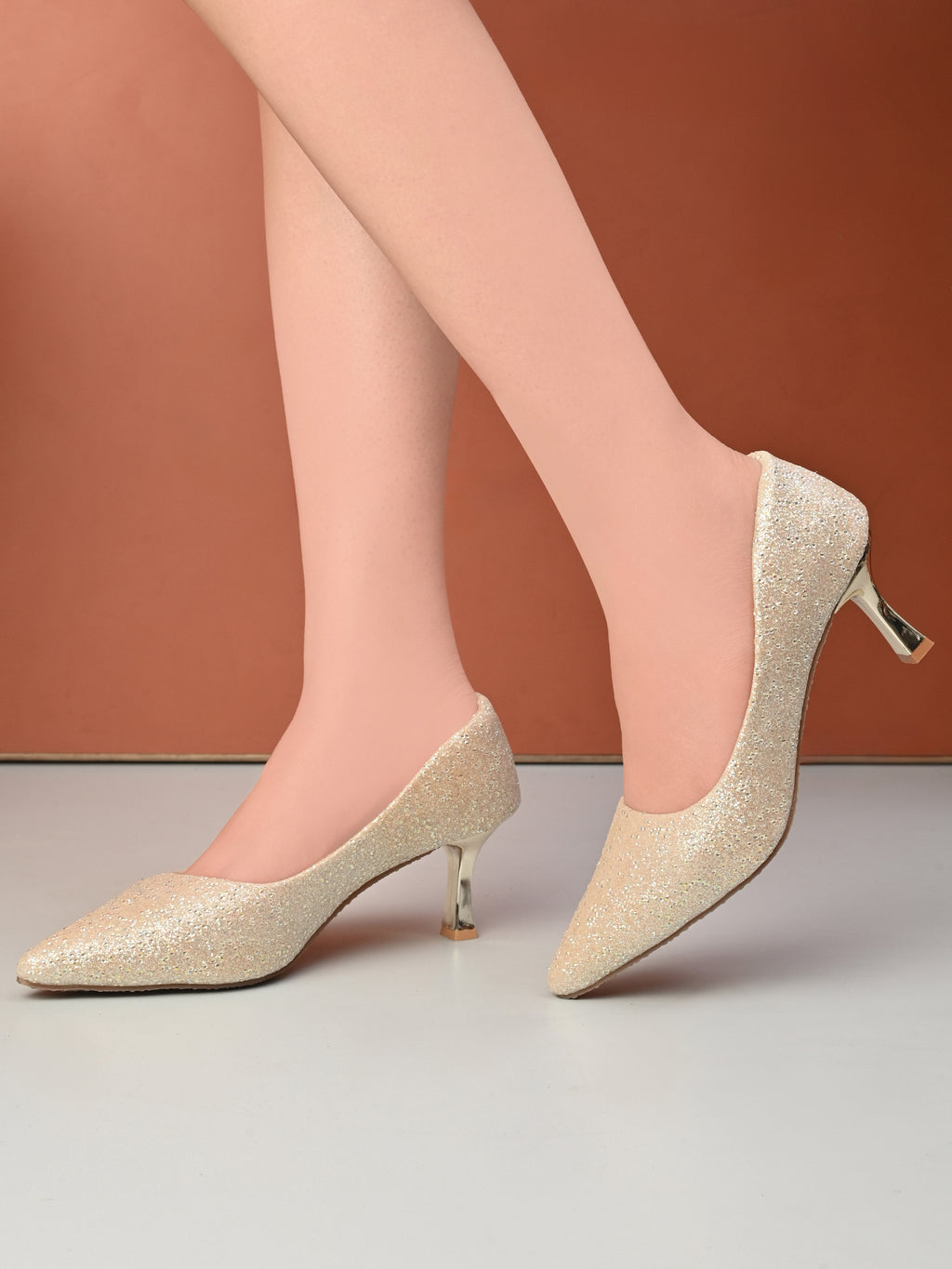 Embellished Pointed Toe Elegant Slip-On Pumps