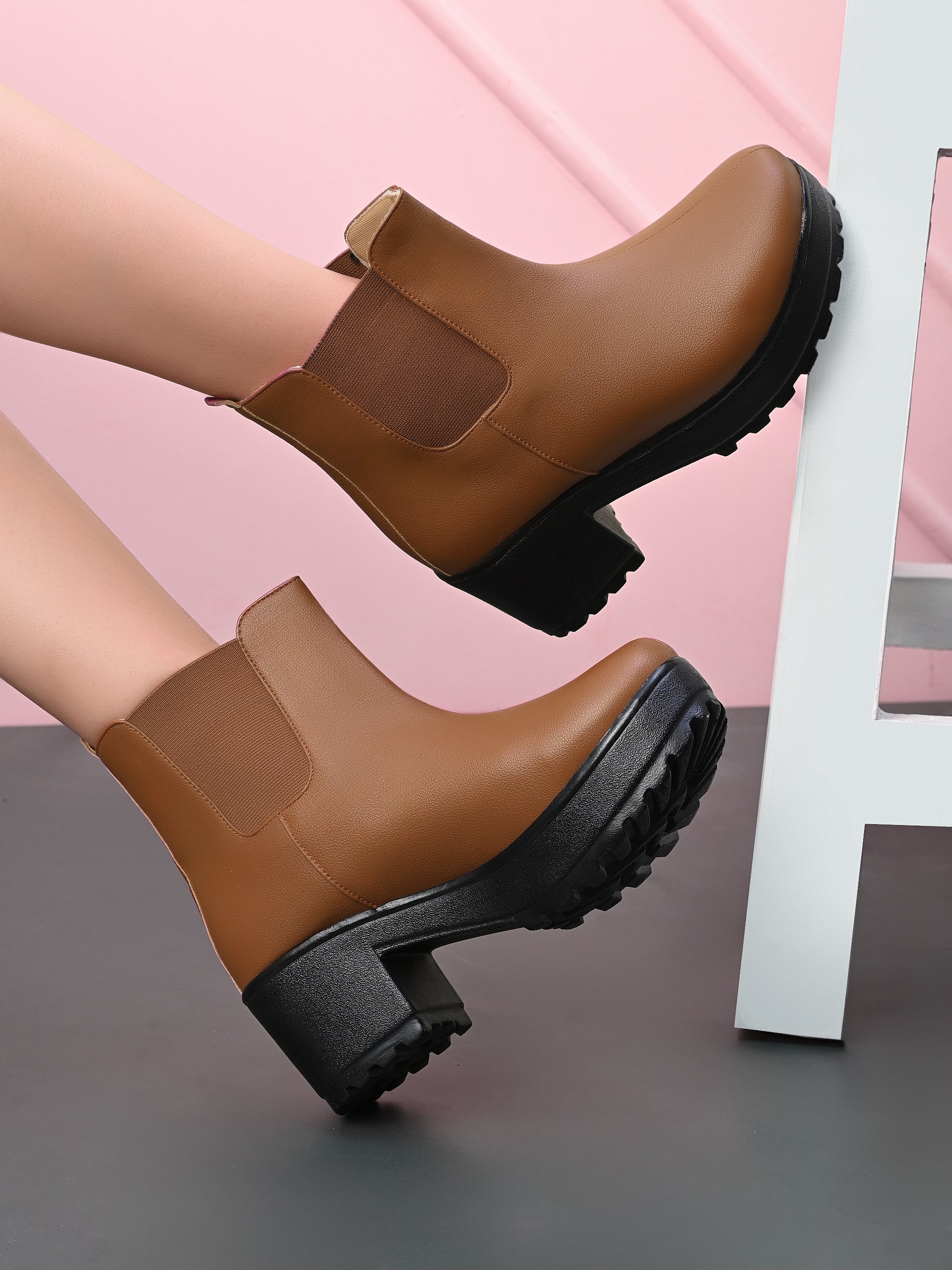 Elastic Panel Chunky Platform Block Heel Chelsea Boots