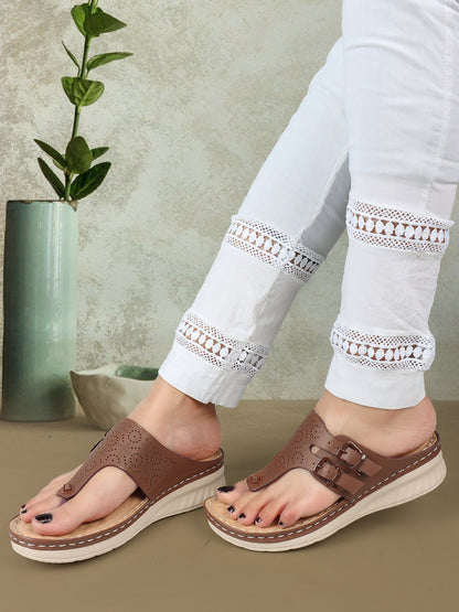 Graceful & Durable Buckle Design Doctor Slippers