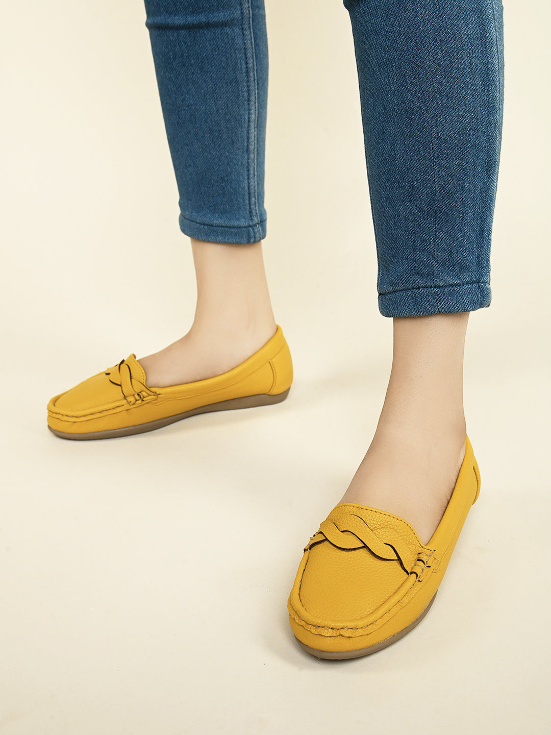 Soft & Comfortable Wave Design Slip-On -Loafer