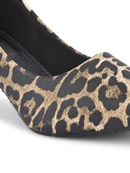 Animal Print Pointed Toe Cushioned Slip-On Pumps
