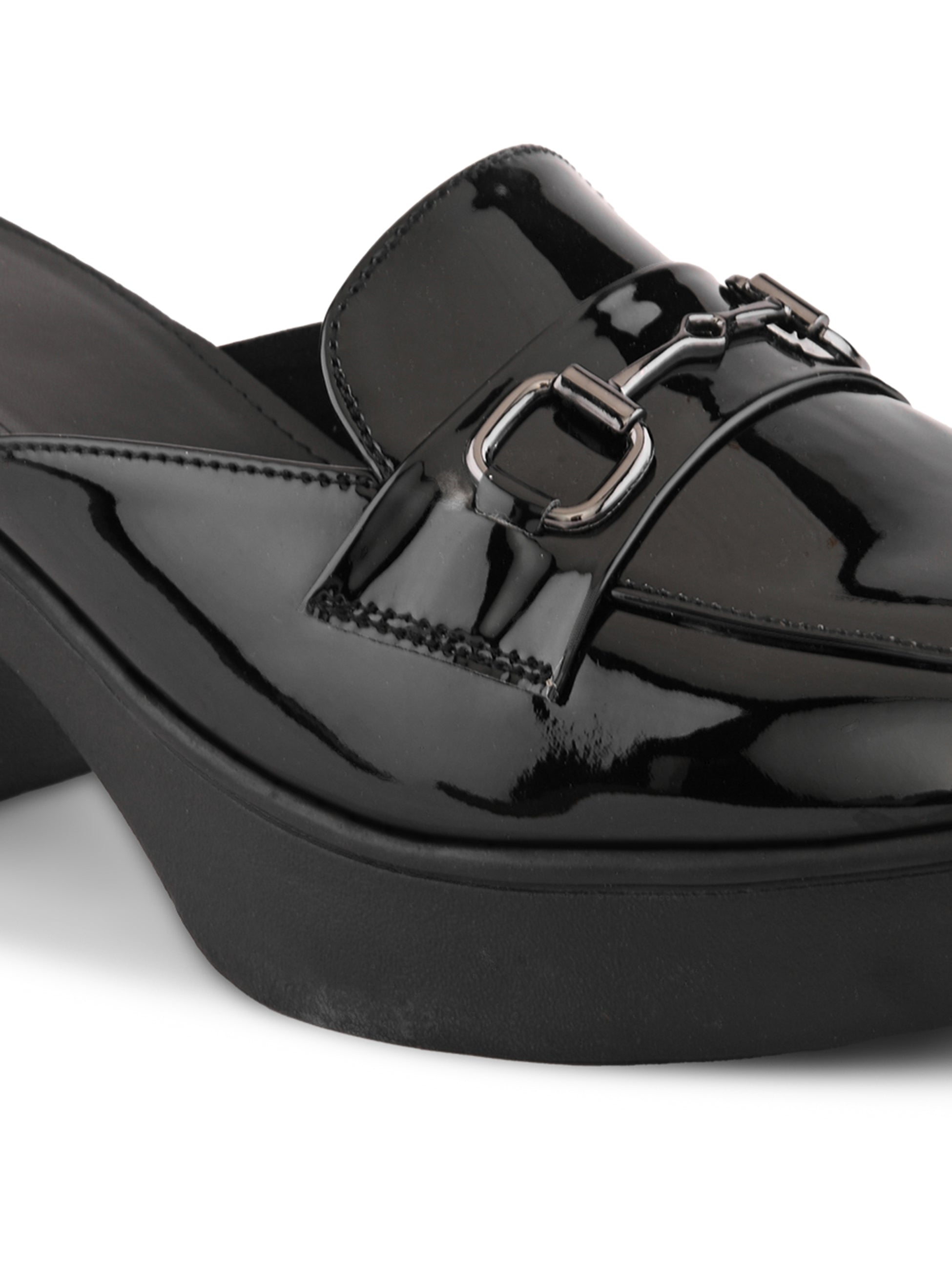 Elegant Patent Mule Loafers with Metal Chain Detail