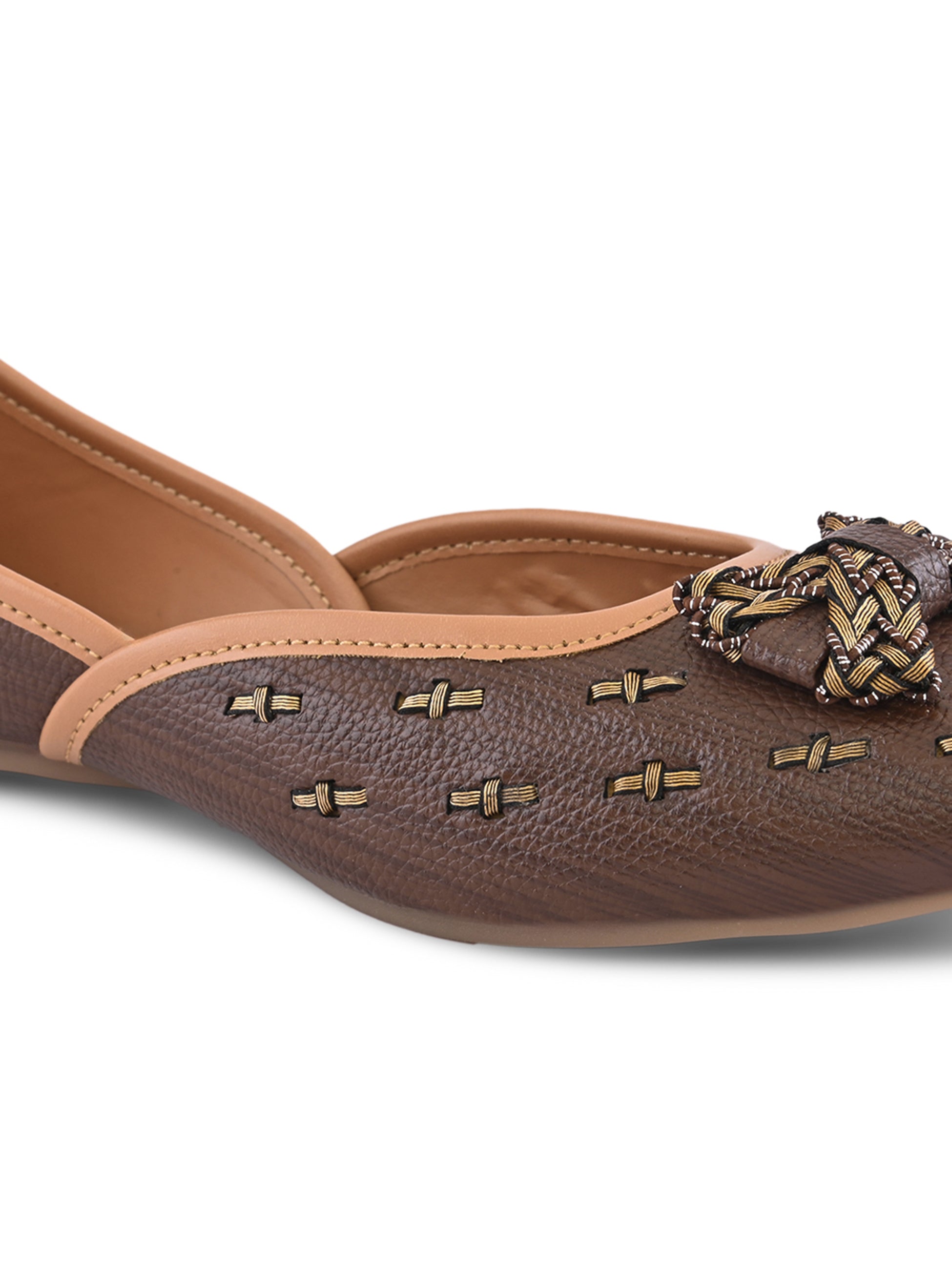 Woven Bow Accent Cushioned Square Toe Flats