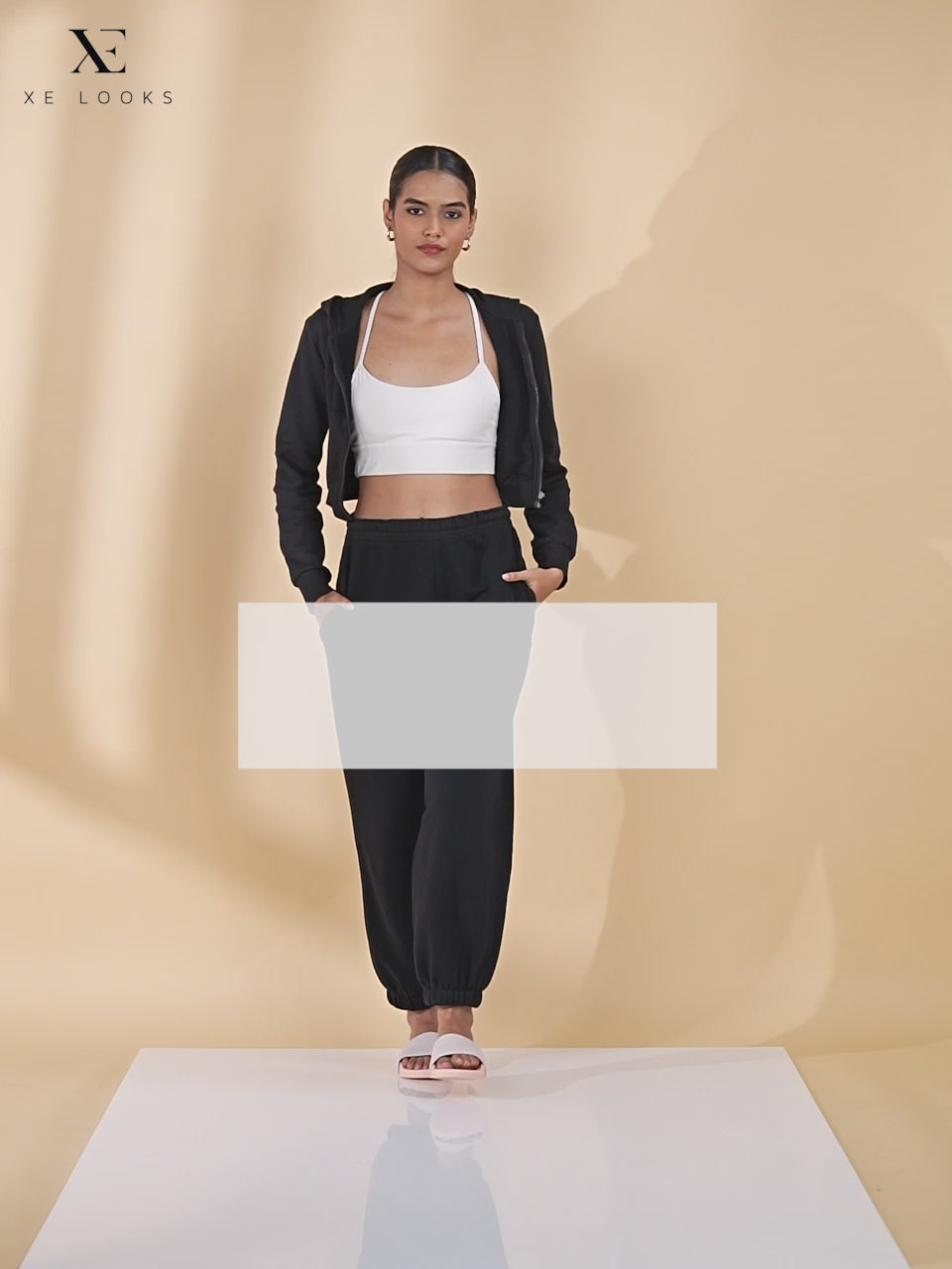 Comfortable & Stylish Mesh Design Sliders