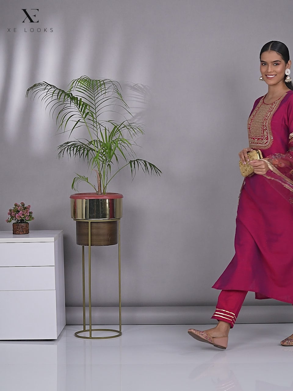 Ethnic Design Comfortable & Fancy Embroidered Punjabi Juttis