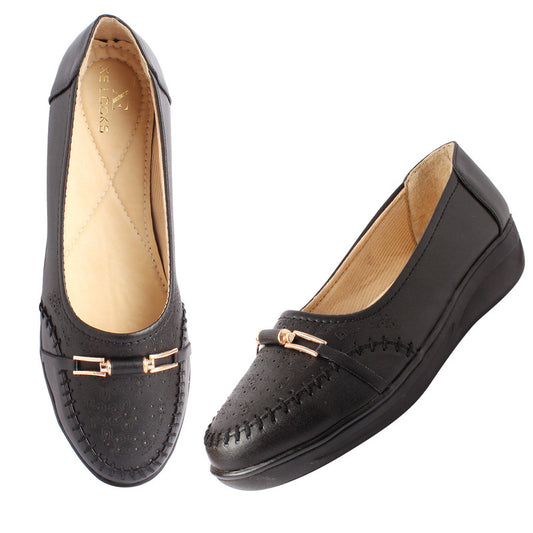 Comfortable & Alluring Buckle Design Flat Ballerinas