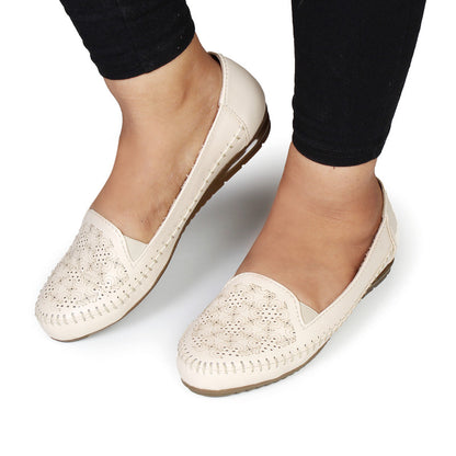 Graceful Laser Design Soft & Comfortable Ballerinas