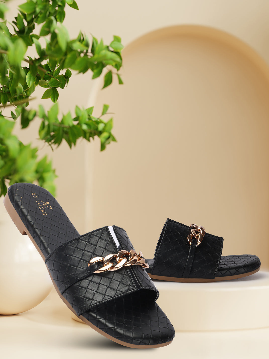 Buckle & Textured Soft Comfortable Casual Flats Slippers