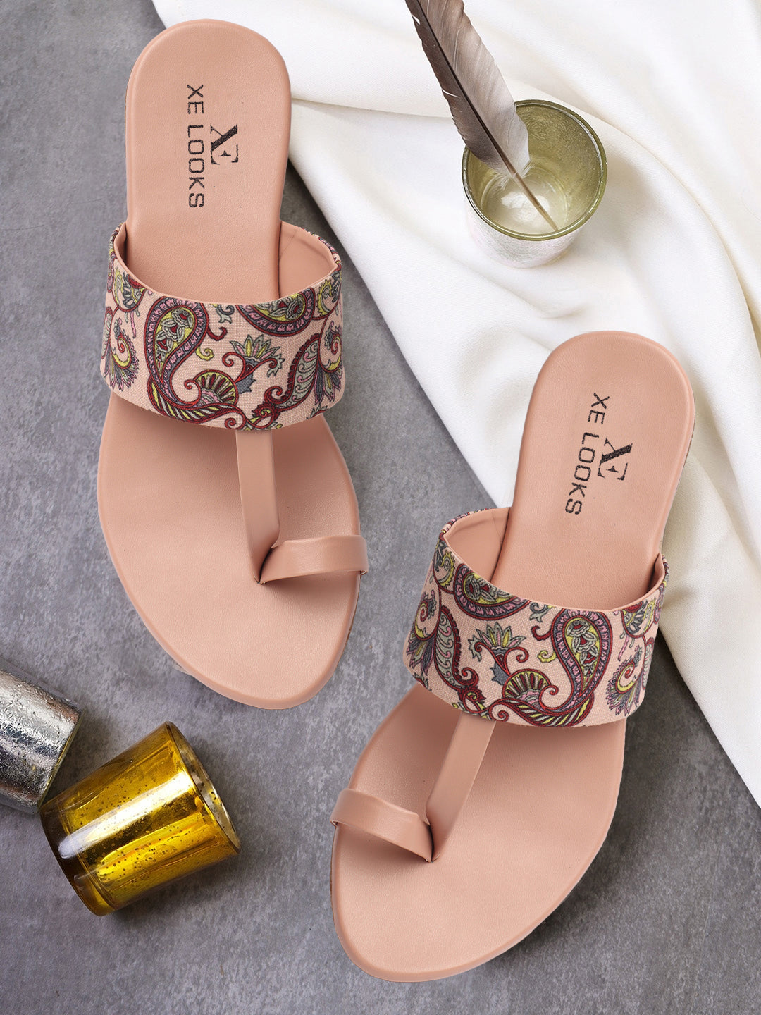 Abstract Design Comfortable & Casual Kolhapuri Printed Flats