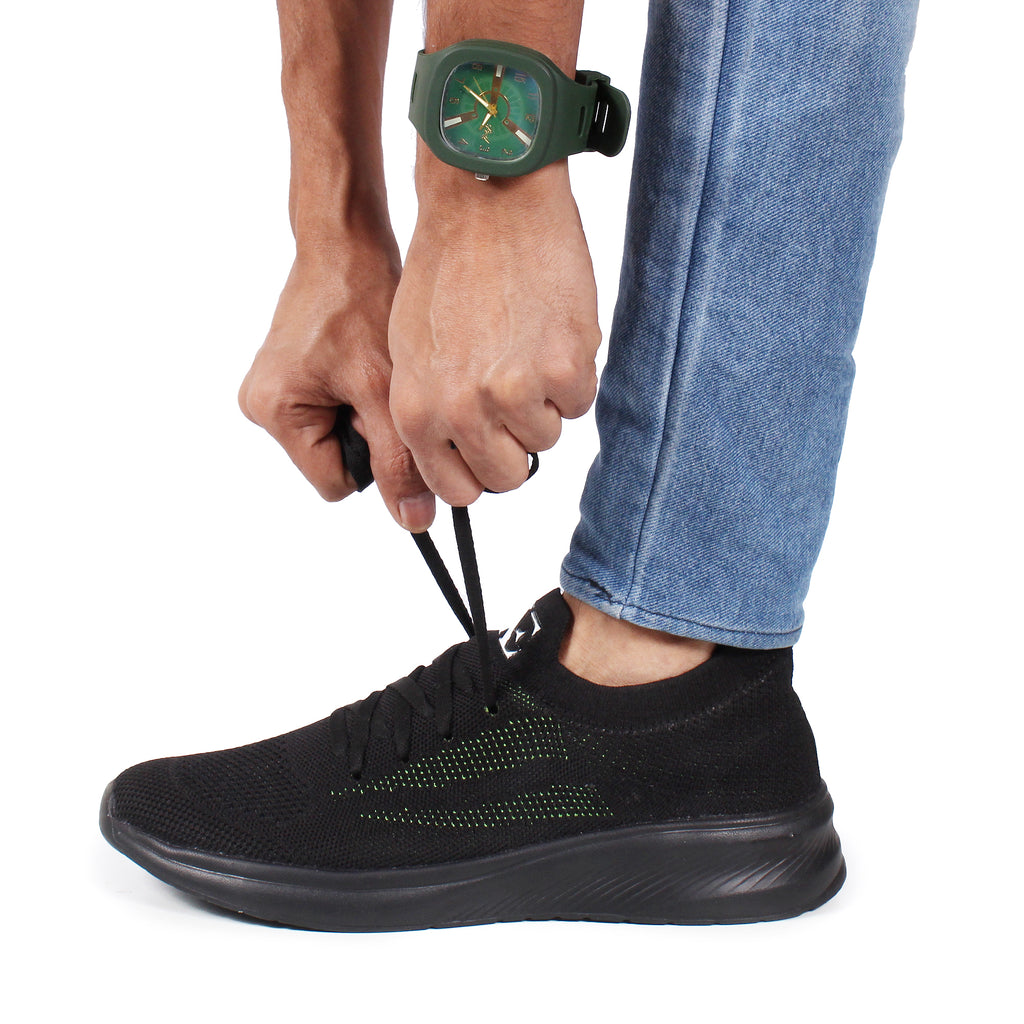 Breathable Upper Mesh With Memory Foam Insole Sports Shoes