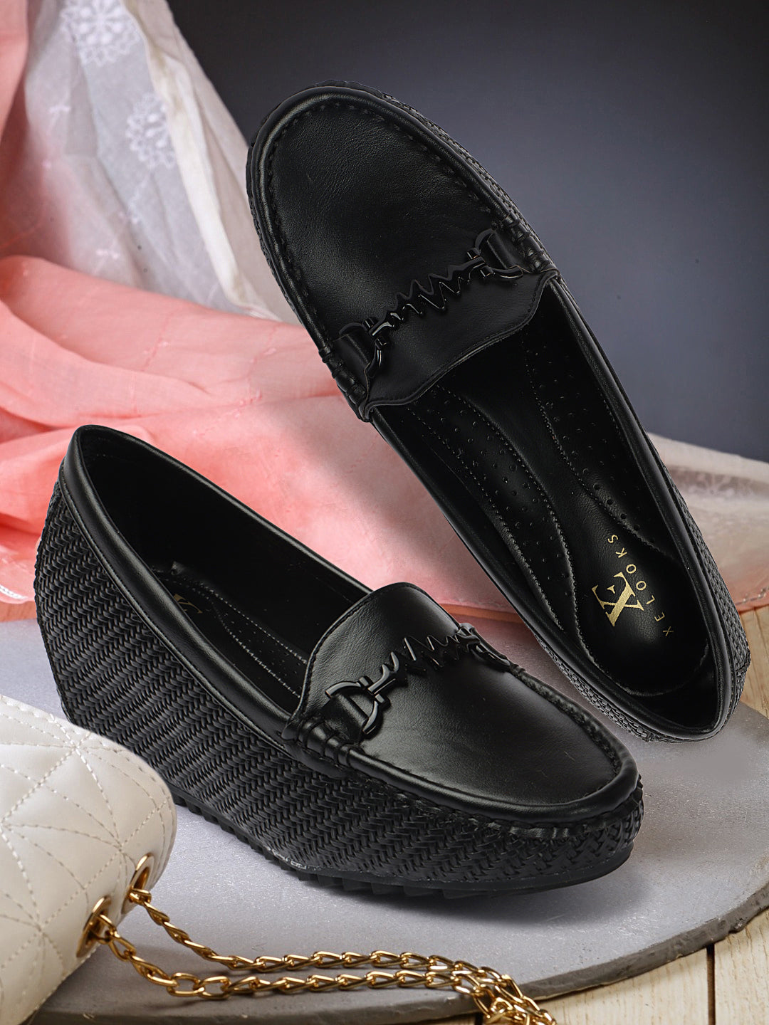 Textured Design Comfortable & Graceful Loafers With Heels