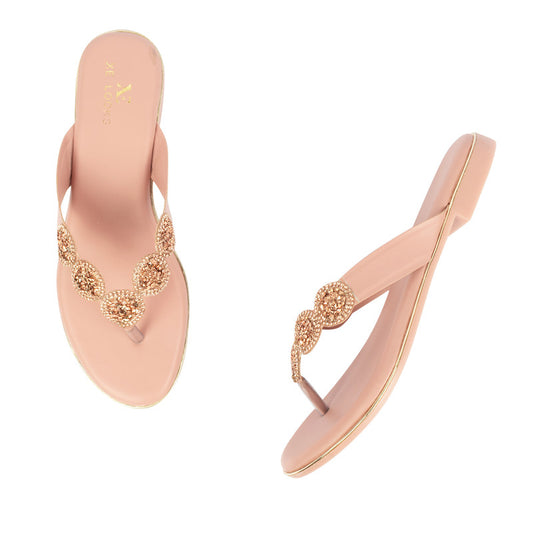 Trendy & Stylish Fashionable Flat Slippers