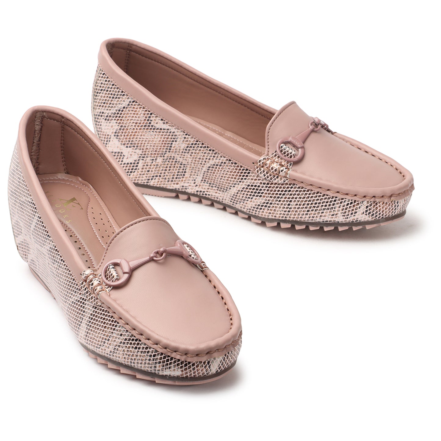 Snake Print Comfortable Loafers With Buckle Design