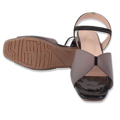 Classy & Trendy Design Soft Comfortable Flat Sandals