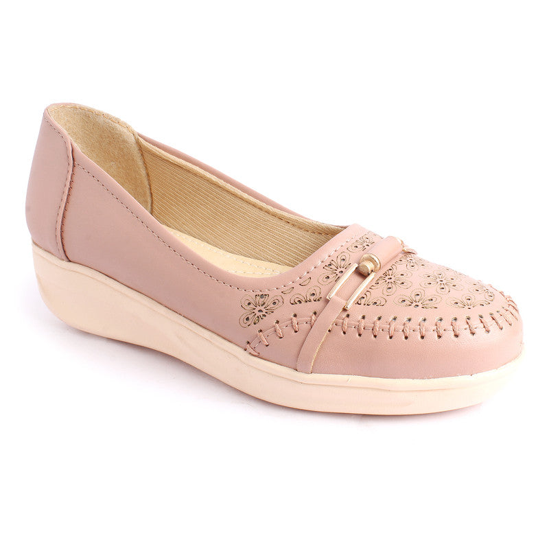 Comfortable & Alluring Buckle Design Flat Ballerinas