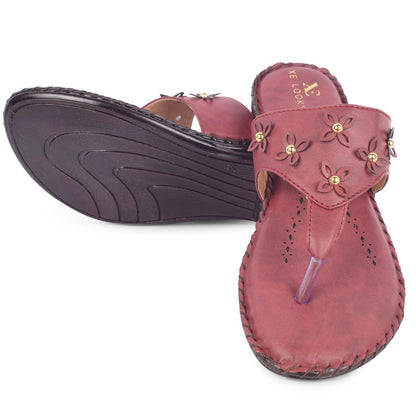 Trendy & Graceful Flowery Design Flat Slippers