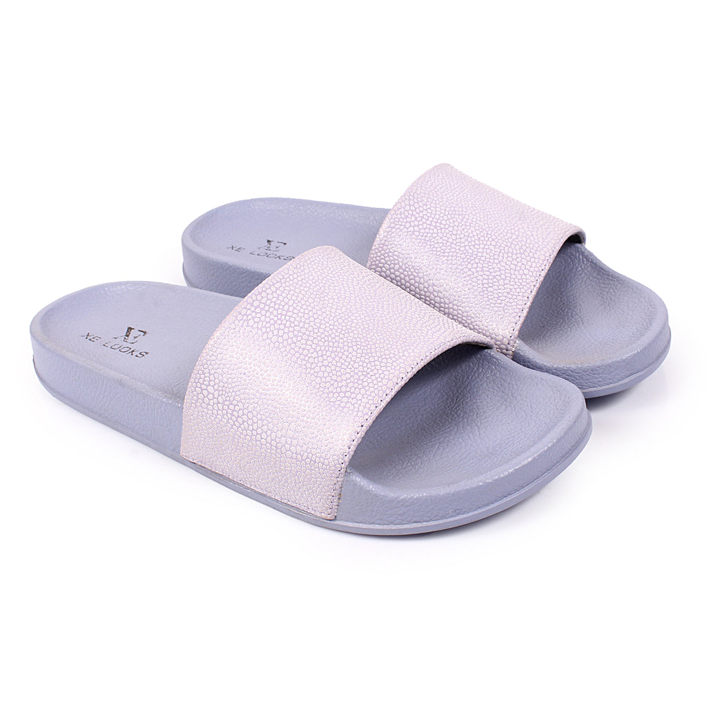 Sleek Grain Design Comfortable & Easygoing Sliders
